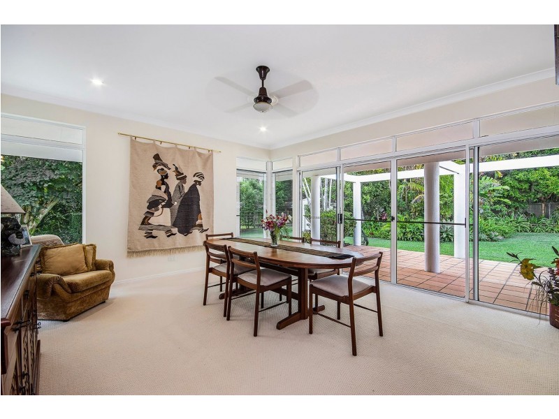 9 Upland Court, Tinbeerwah QLD 4563