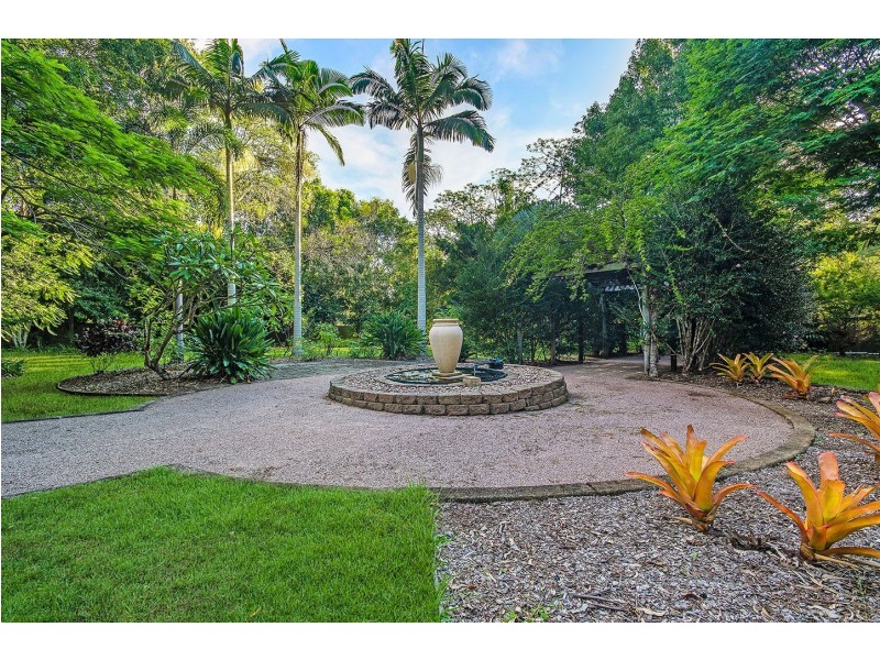 9 Upland Court, Tinbeerwah QLD 4563