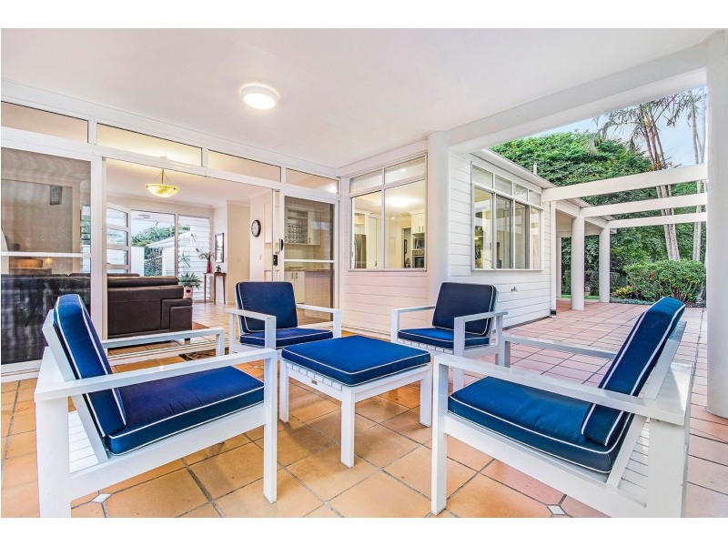 9 Upland Court, Tinbeerwah QLD 4563