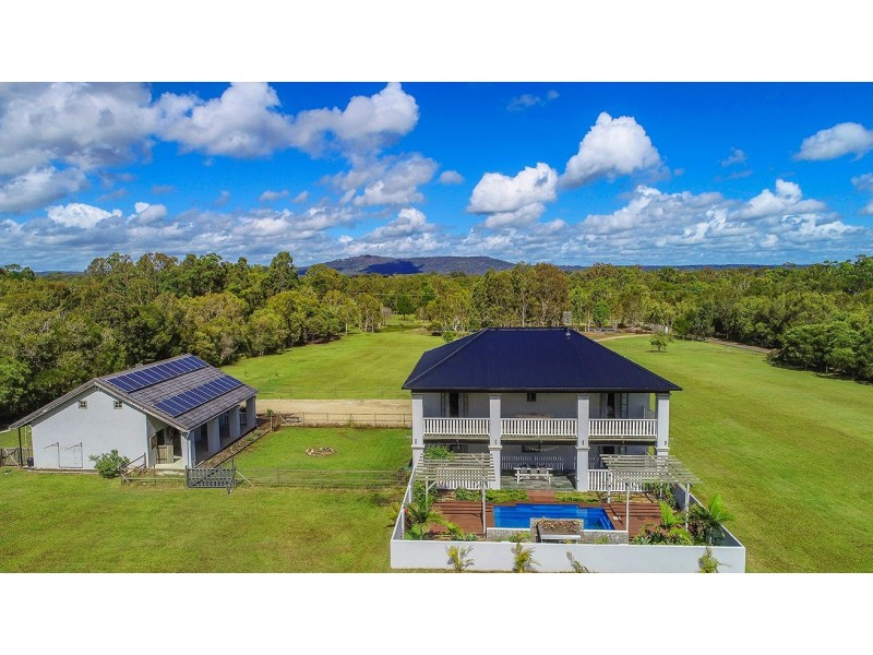 18 Amaroo Place, Cooroibah QLD 4565