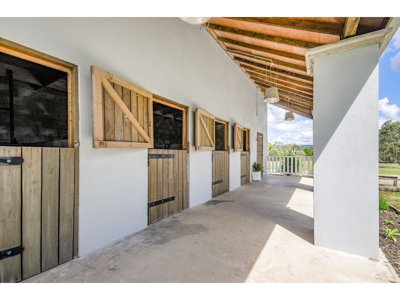 18 Amaroo Place, Cooroibah QLD 4565