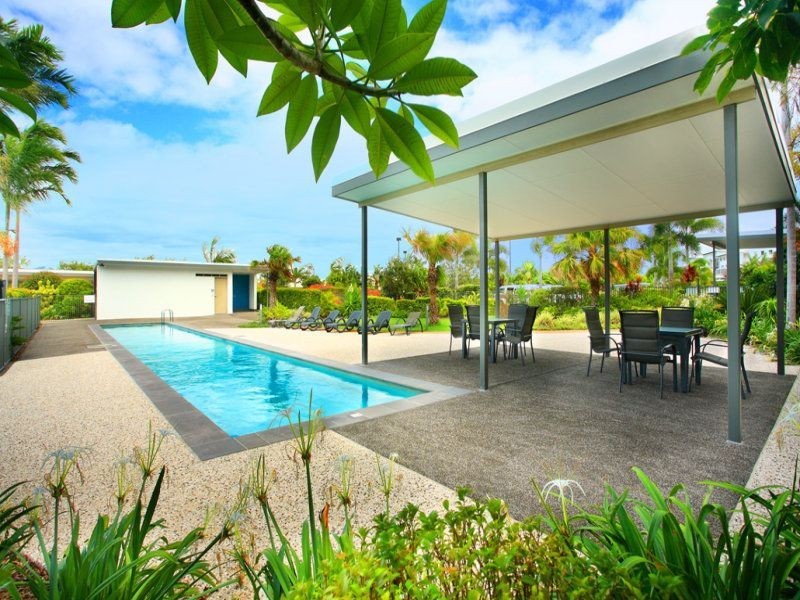 39/4 Grand Parade, Kawana Island QLD 4575