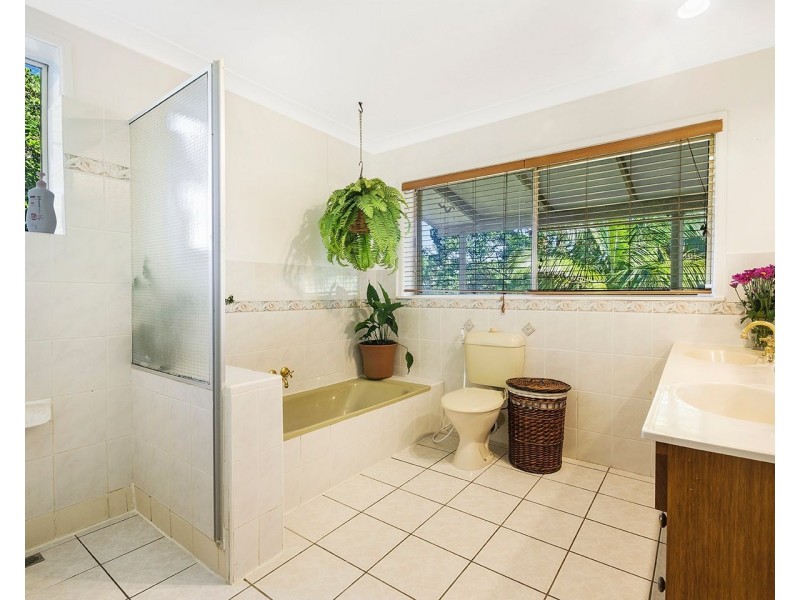 8 Seaview Court, Maroochydore QLD 4558