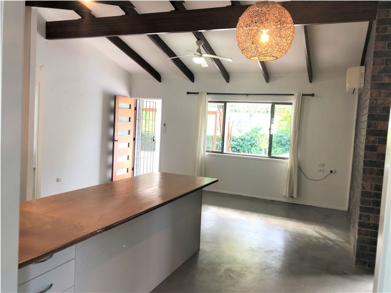 293 Main Road, Kuluin QLD 4558