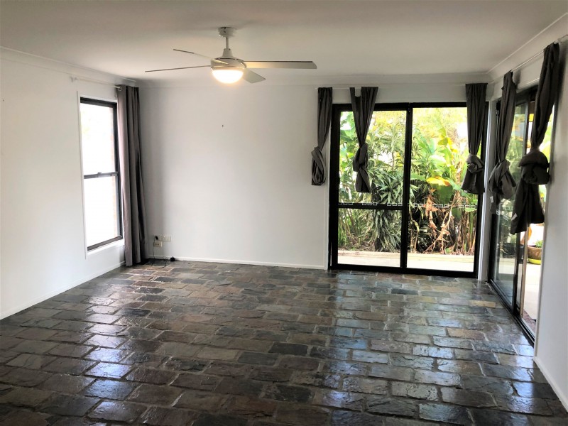 293 Main Road, Kuluin QLD 4558