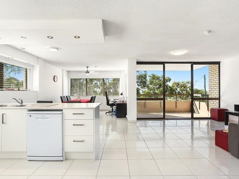 9/14 Queen Street, Kings Beach QLD 4551