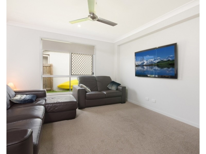 54 Brampton Crescent, Mountain Creek QLD 4557