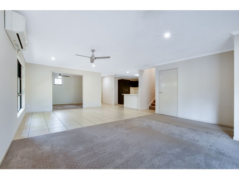3/2 Lakehead Drive, Sippy Downs QLD 4556