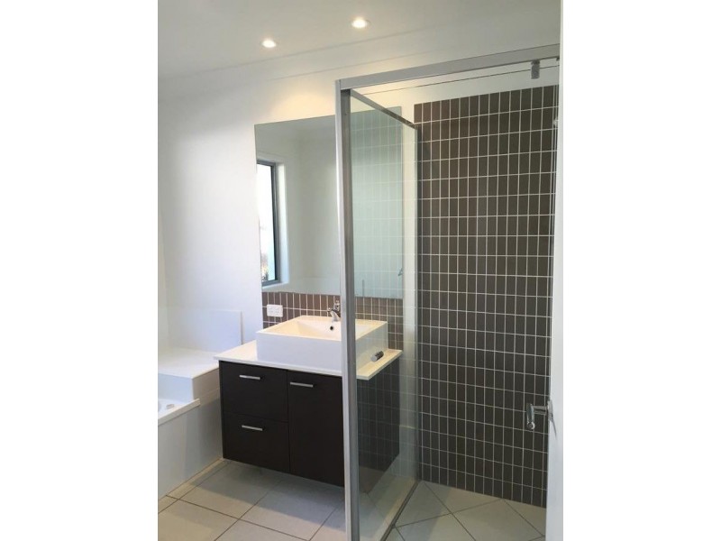74/15 Dunes Court, Peregian Springs QLD 4573