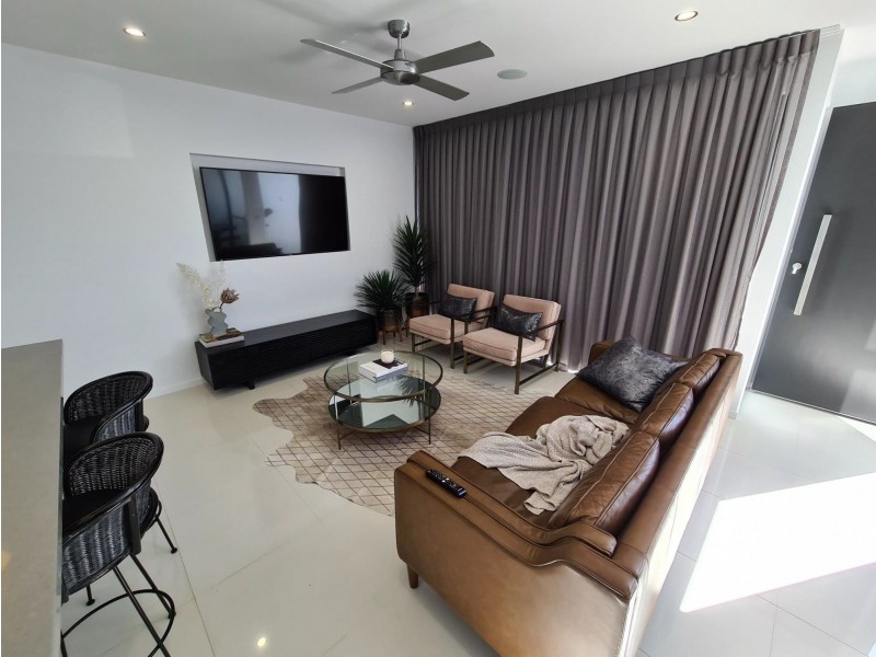 31 Tinnanbar Tce, Maroochydore QLD 4558
