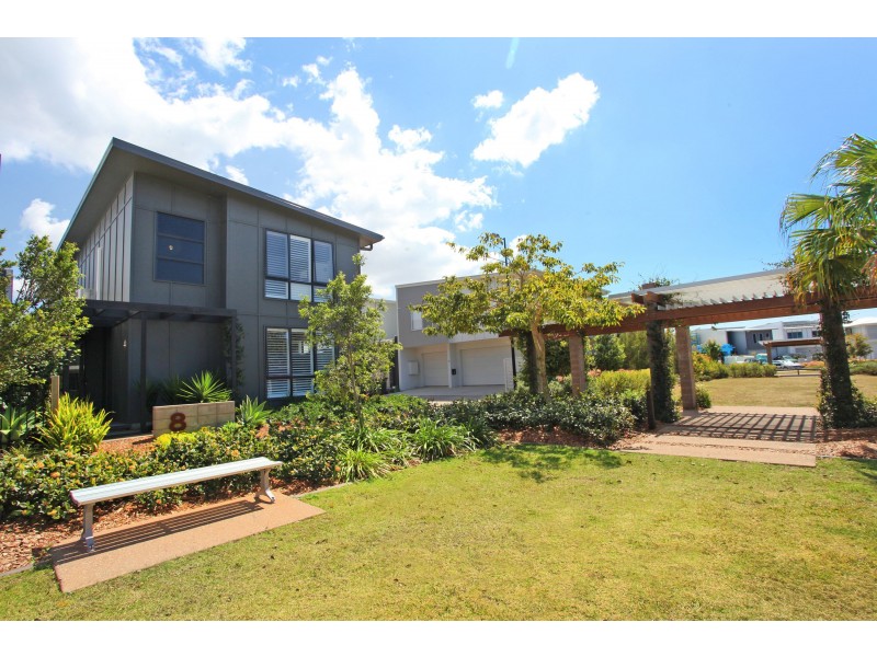 8 Coomboo Lane, Maroochydore QLD 4558