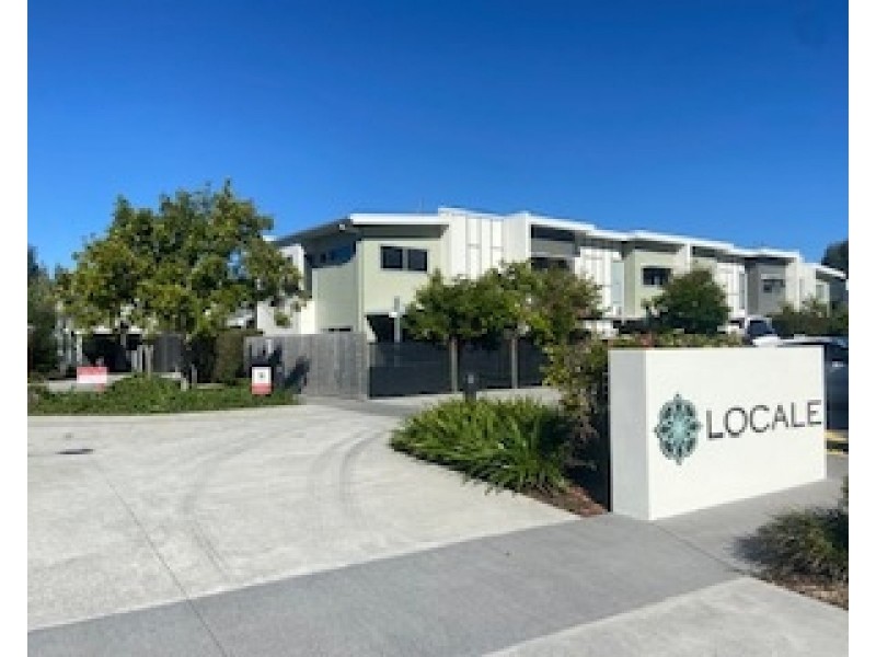 8/2 Allora Drive, Maroochydore QLD 4558