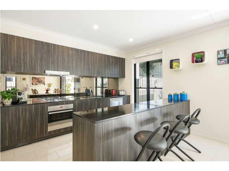 18 Bunya Grove, Peregian Springs QLD 4573