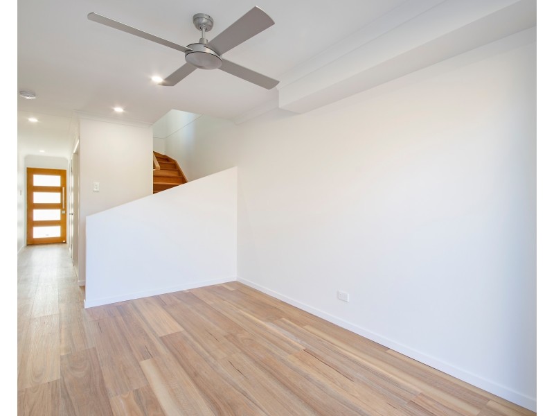 2/8 Dulin Street, Maroochydore QLD 4558