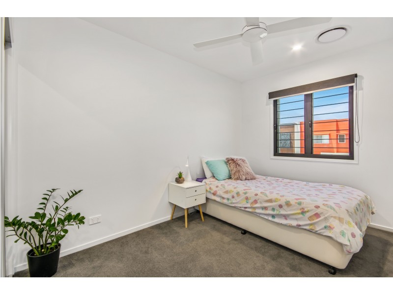 40 Claremont Drive, Maroochydore QLD 4558