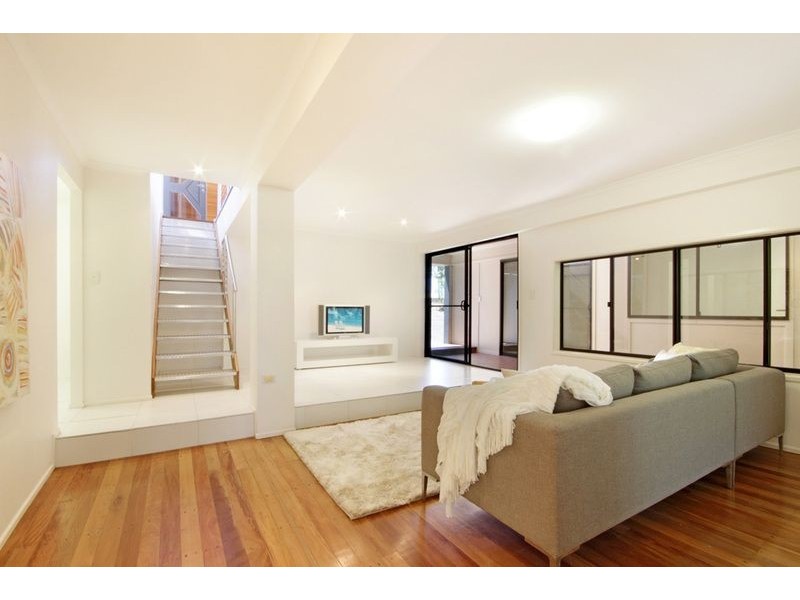 24 Rim Road, Buderim QLD 4556
