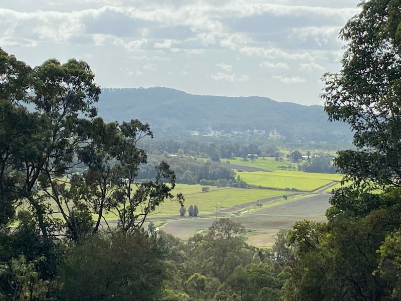 56 Skybolt Road, Valdora QLD 4561