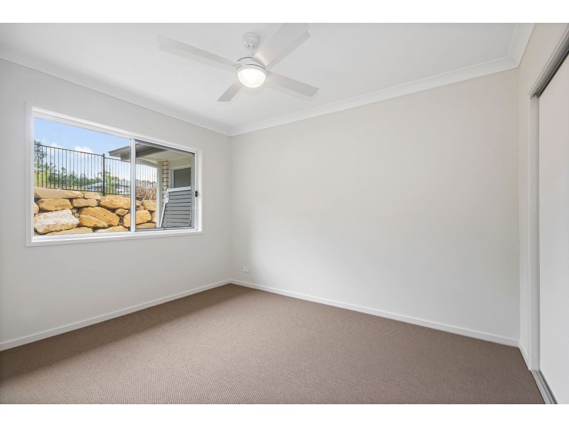 1 Outlook Rise, Mooloolah Valley QLD 4553