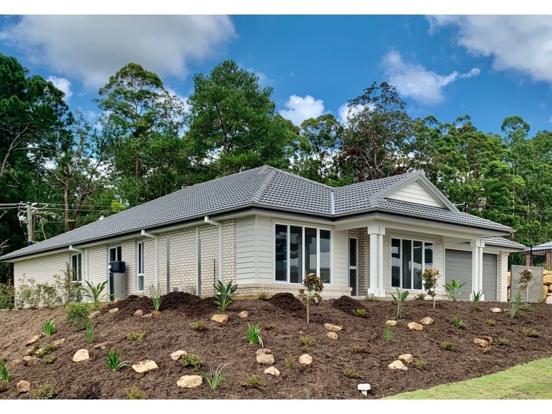 1 Outlook Rise, Mooloolah Valley QLD 4553