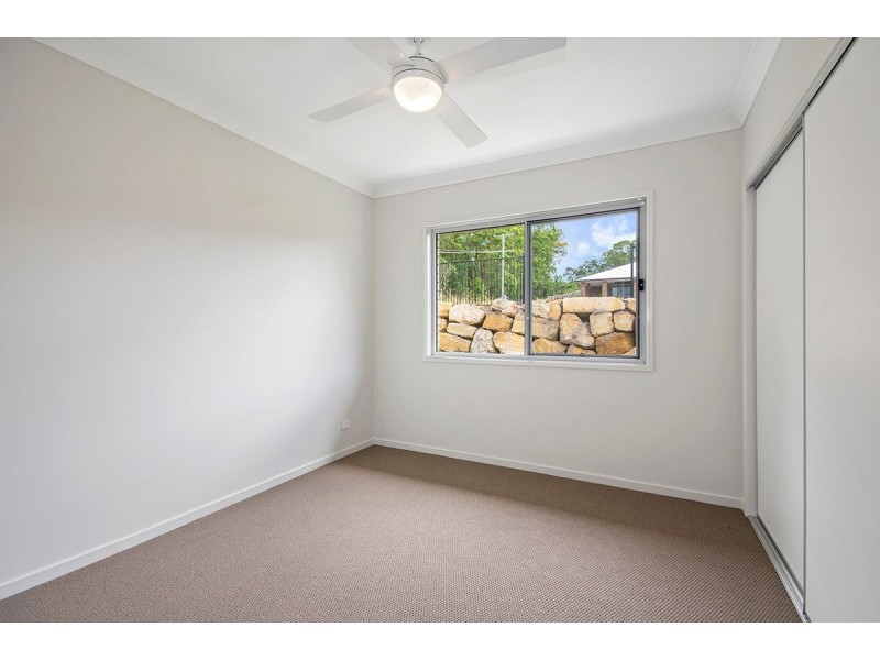 1 Outlook Rise, Mooloolah Valley QLD 4553