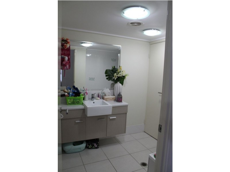 5/4 Grand Parade, Kawana Island QLD 4575