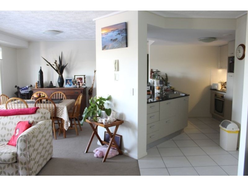 5/4 Grand Parade, Kawana Island QLD 4575