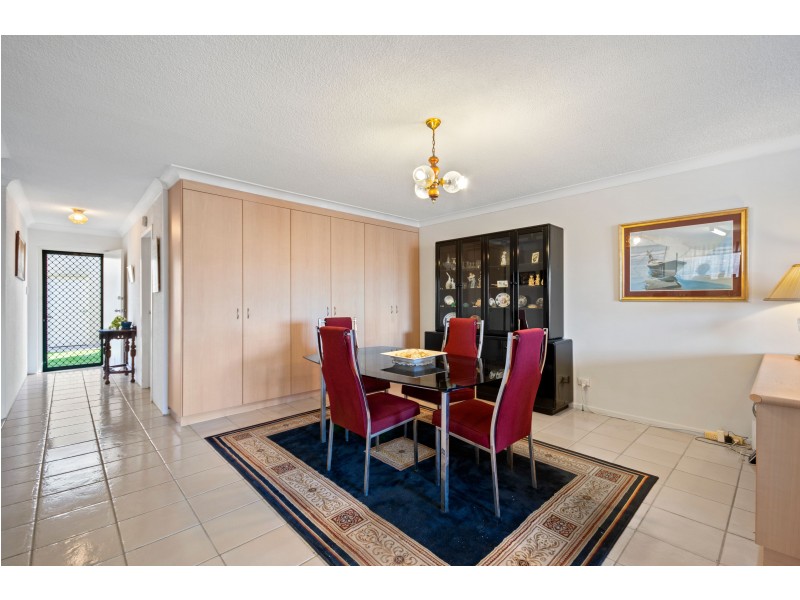 2/9 Quondong Street, Mooloolaba QLD 4557