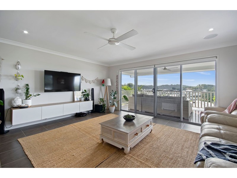 27 Ginger Bell Avenue, Bli Bli QLD 4560