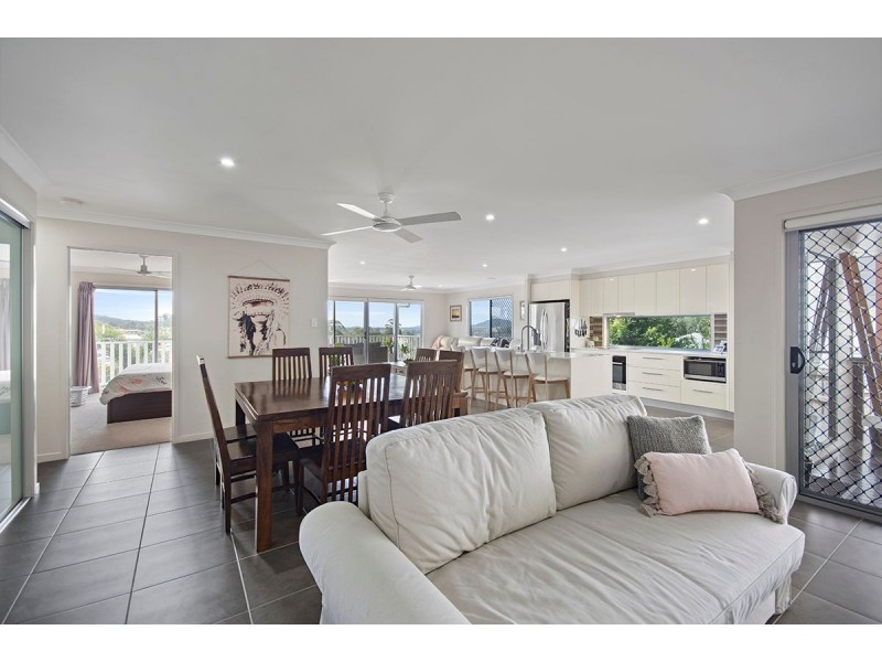 27 Ginger Bell Avenue, Bli Bli QLD 4560