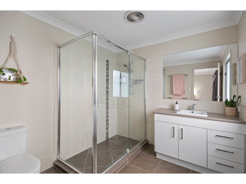 27 Ginger Bell Avenue, Bli Bli QLD 4560