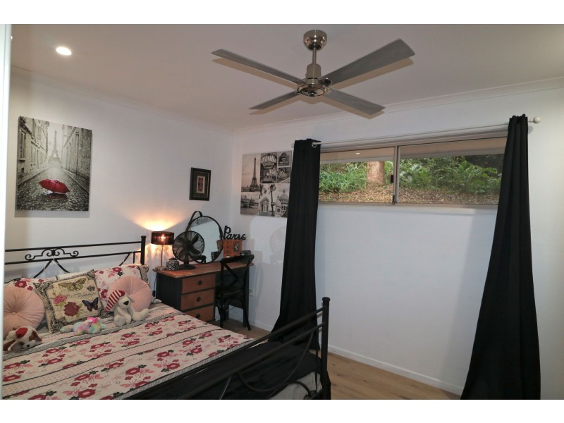 201 Panoroma Drive, Rosemount QLD 4560