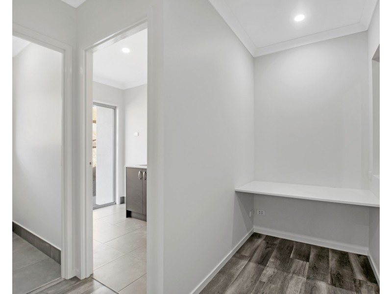 28 Outlook Rise, Mooloolah Valley QLD 4553