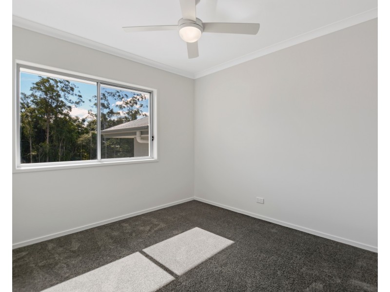 28 Outlook Rise, Mooloolah Valley QLD 4553