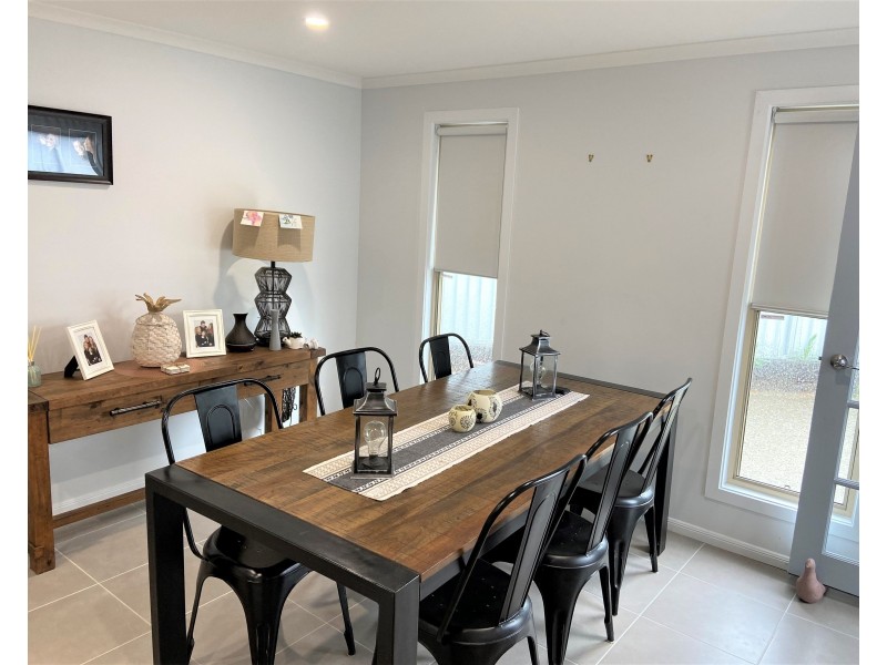 2/9 Morrow Court, Burnside QLD 4560