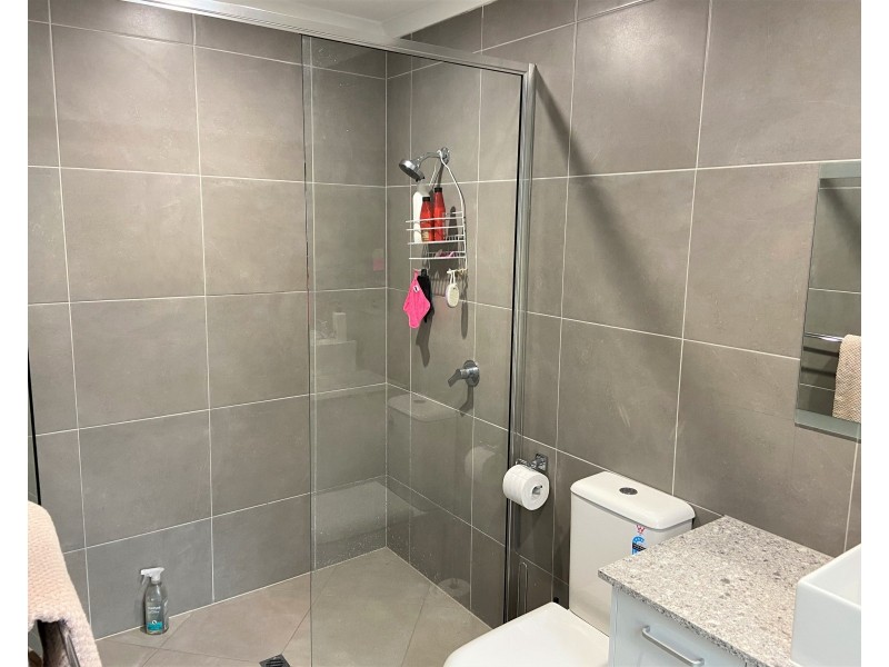 2/9 Morrow Court, Burnside QLD 4560