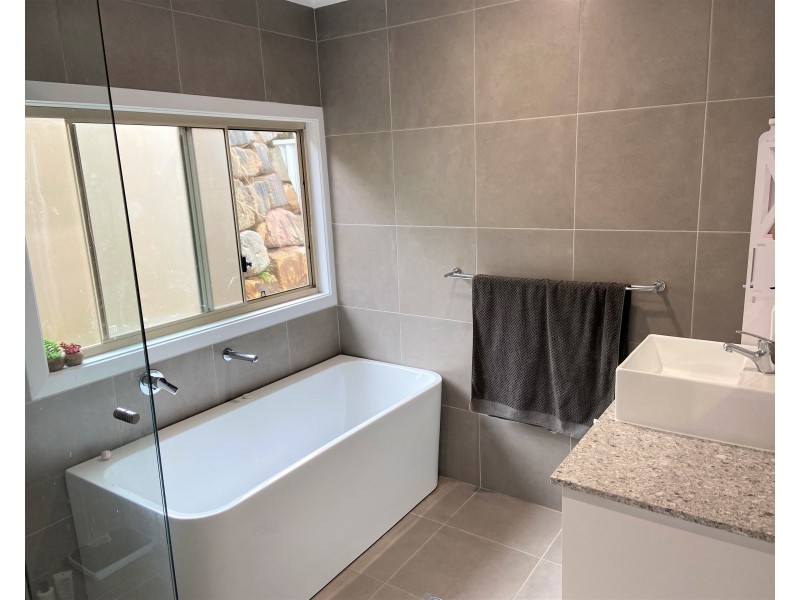 2/9 Morrow Court, Burnside QLD 4560