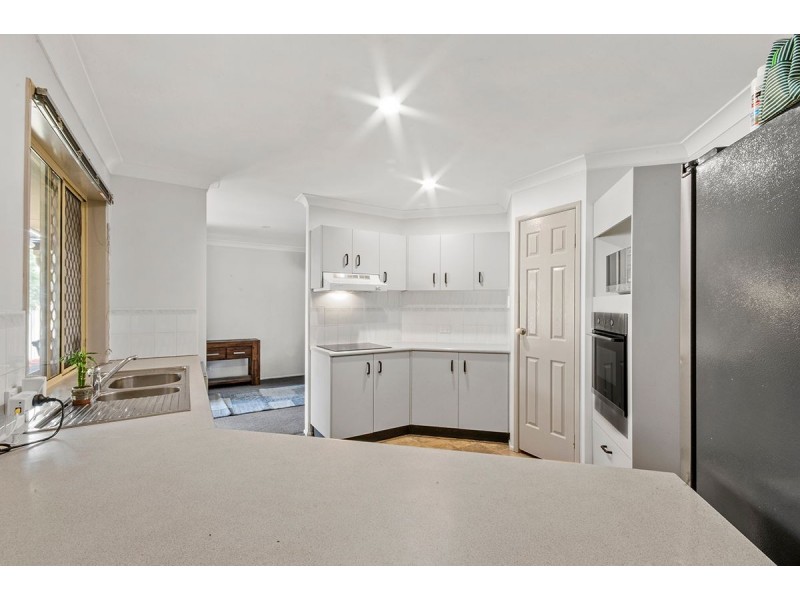 12 Anamaran Place, Bellmere QLD 4510