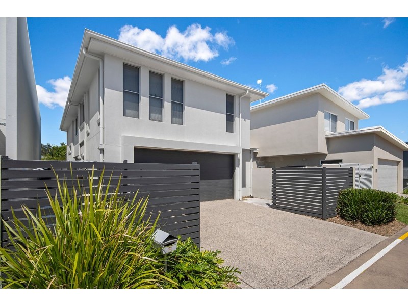 8 Macleay Lane, Maroochydore QLD 4558