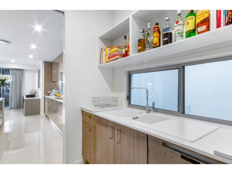 5 Hidden Place, Maroochydore QLD 4558