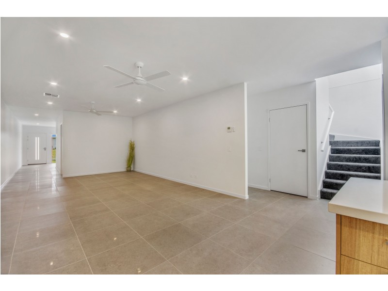 2/73 Augusta Circuit, Peregian Springs QLD 4573
