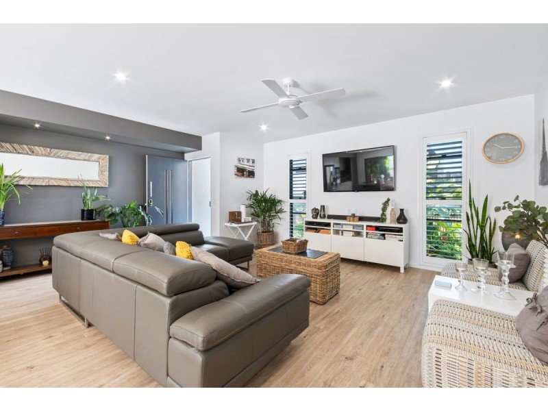 13 Bedarra Circuit, Maroochydore QLD 4558