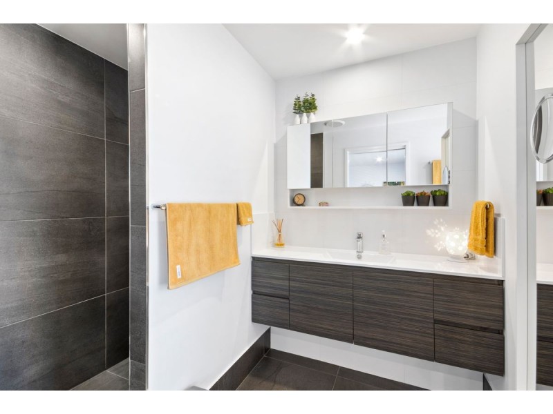 13 Bedarra Circuit, Maroochydore QLD 4558