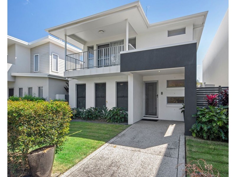 8 Macleay Lane, Maroochydore QLD 4558