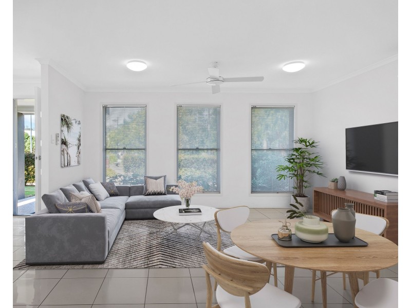 8 Macleay Lane, Maroochydore QLD 4558