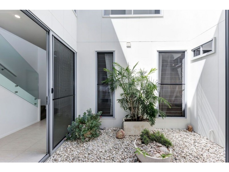 33 Meridien Drive, Maroochydore QLD 4558