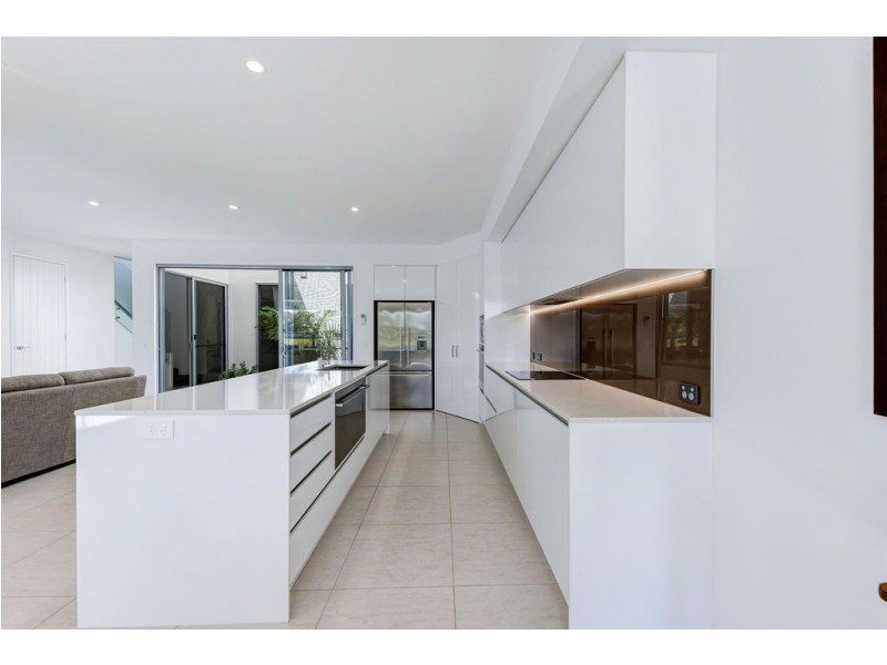 33 Meridien Drive, Maroochydore QLD 4558