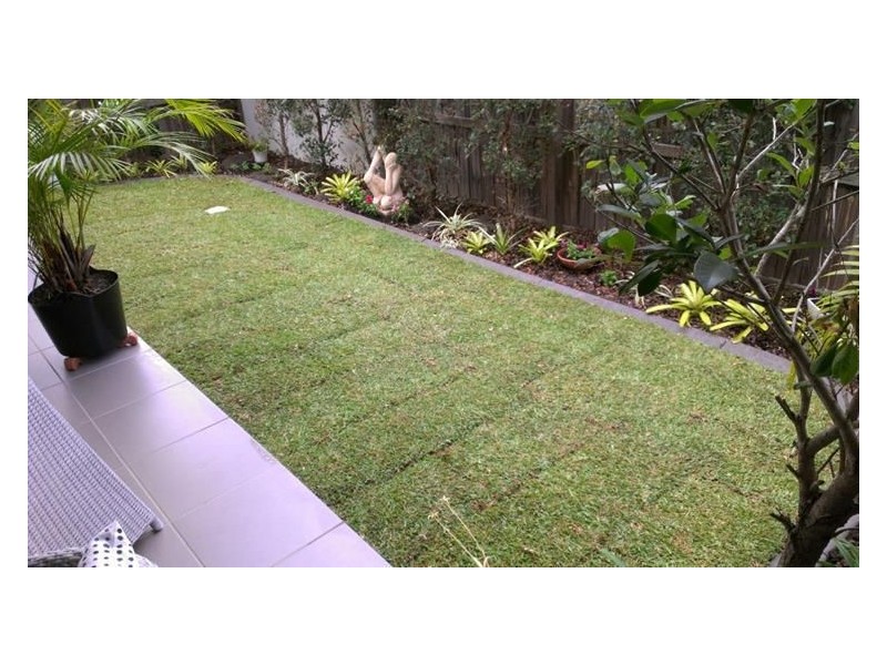 2/15 Dunes Court, Peregian Springs QLD 4573