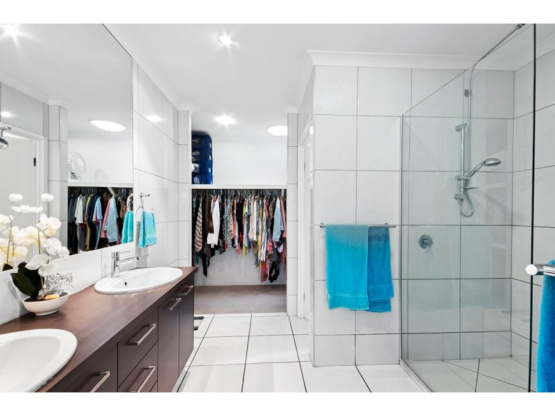 165 The Avenue, Peregian Springs QLD 4573