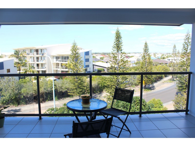 54/4 Grand Parade, Kawana Island QLD 4575