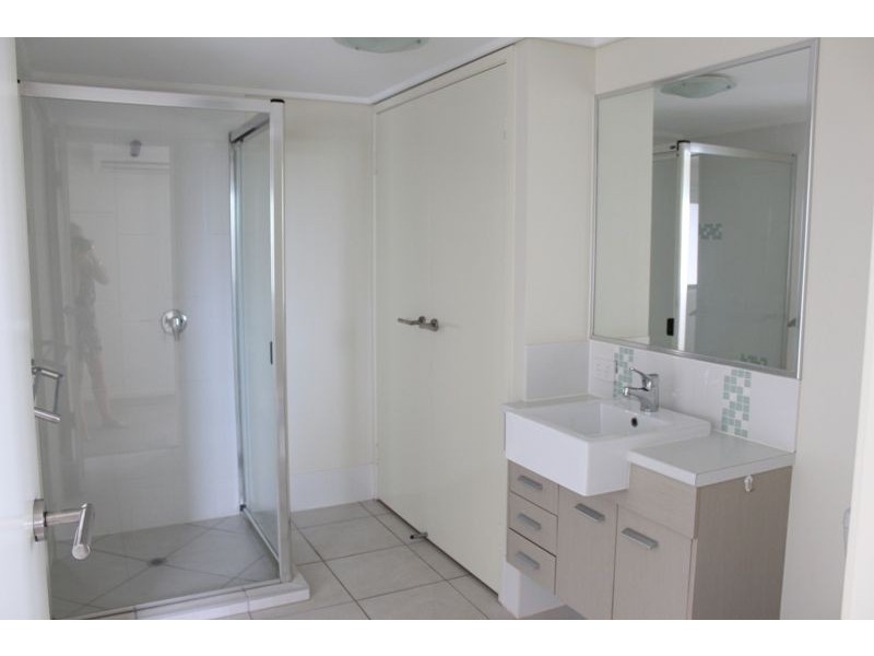 54/4 Grand Parade, Kawana Island QLD 4575